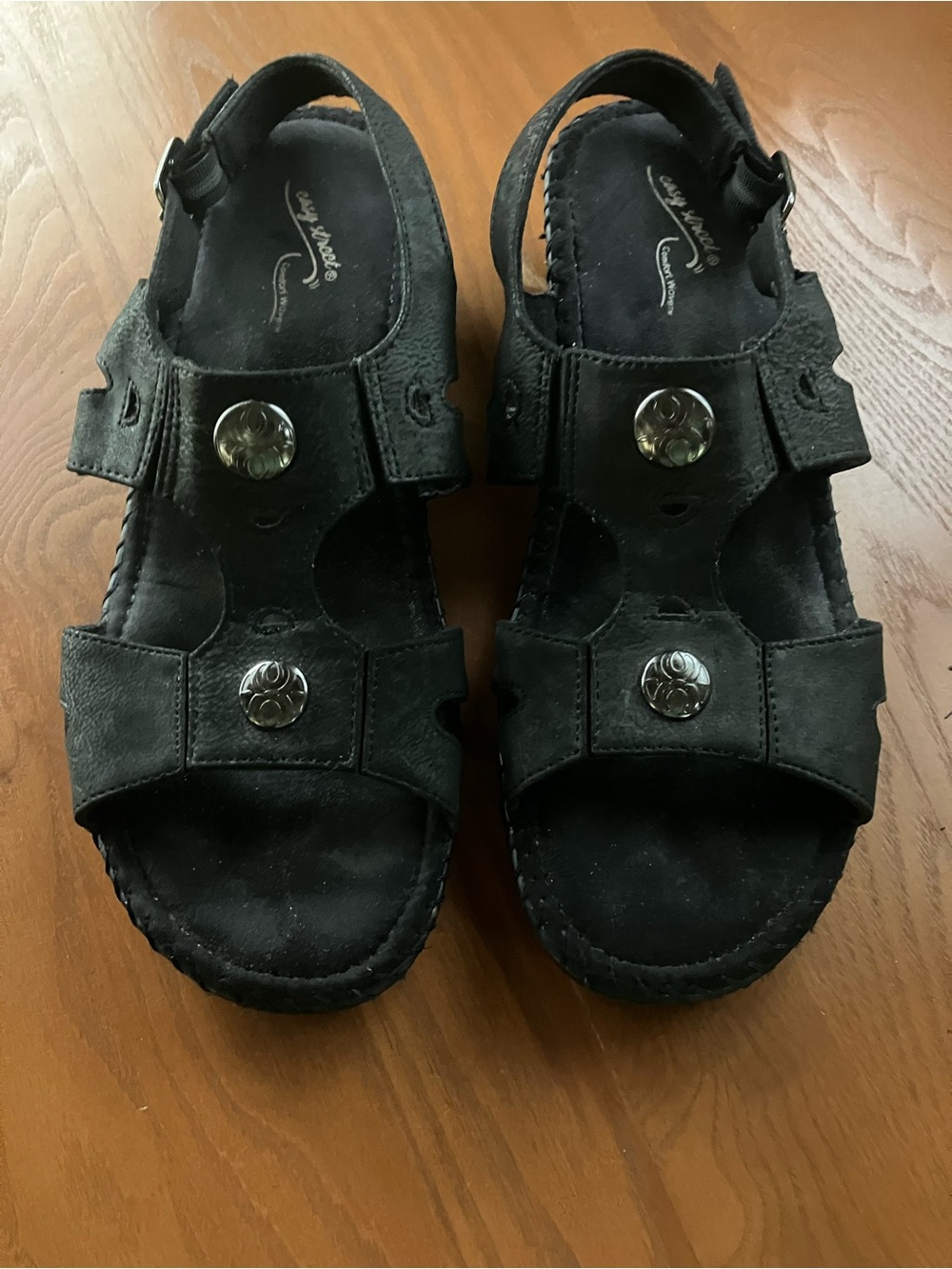 Easy Street Comfort Wave Black Wedge Heel Sandals Women’s size 9